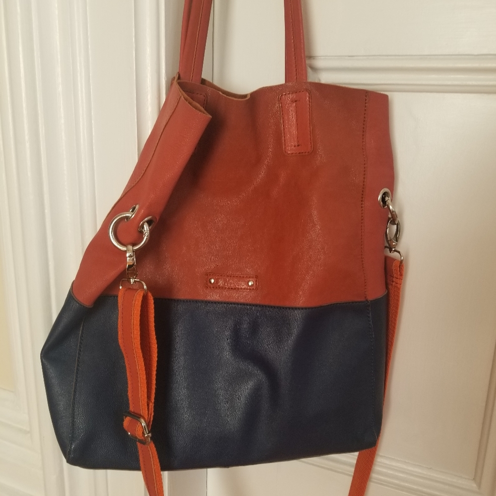 Leather Raisa by Heys Tote / Crossbody Bag.